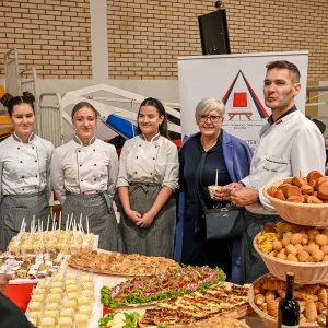 Smotra kulturnog stvaralaštva nacionalnih manjina Republike Srpske -“SVE MANJINE ZA MALE HEROJE“